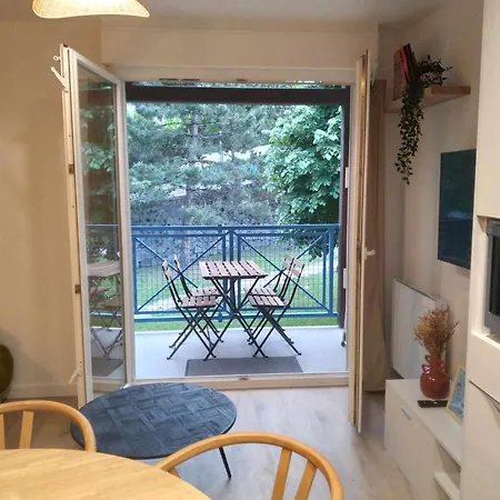 Duplex Lumineux - 40M2 - 2 Chambres - Balcon Terrasse - Parking - Entierement Renove En Mai 2024 Cauterets Exterior foto
