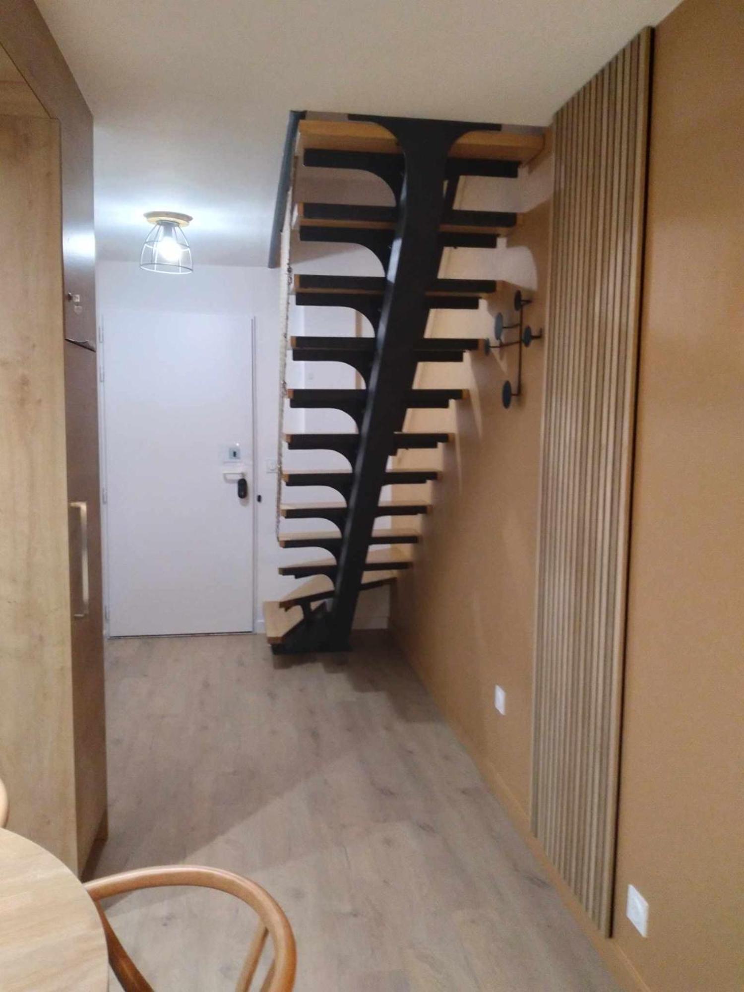 Duplex Lumineux - 40m2 - 2 - Balcon Terrasse - Parking - Entierement Renove En Mai 2024 * Cauterets