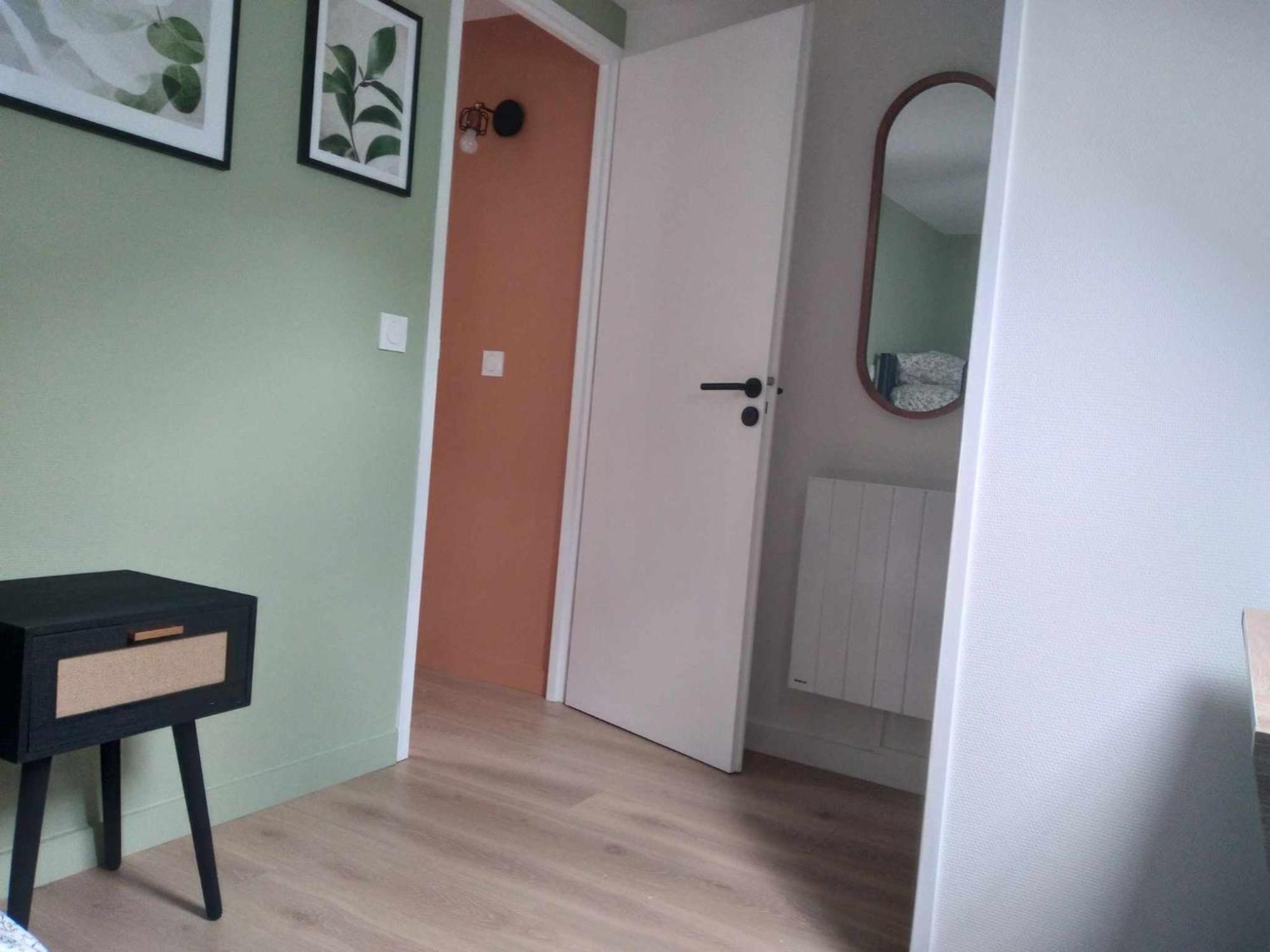 Apartamento Duplex Lumineux - 40m2 - 2 - Balcon Terrasse - Parking - Entierement Renove En Mai 2024
